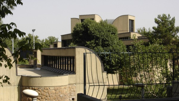 Museum of Contemporary Arts in Teheran. Foto: Zereshk, via Wikipedia.